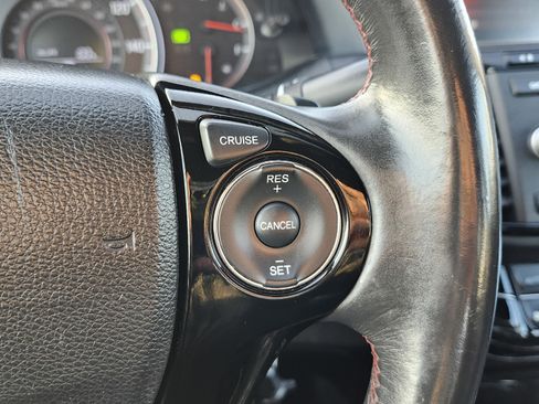 Used 2017 Honda Accord Sport Special Edition image 32