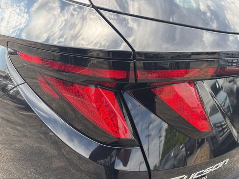 Certified 2025 Hyundai Tucson SEL FWD image 10