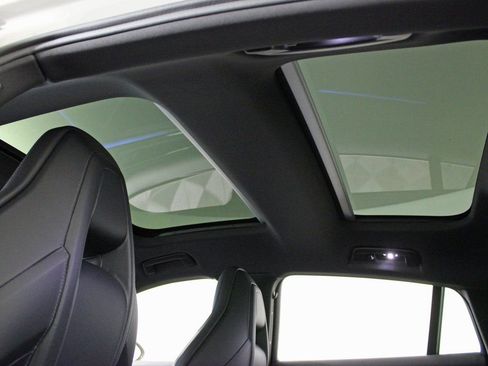 Certified 2025 Porsche Panamera 4 image 20