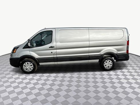 Used 2023 Ford E-Transit Low Roof image 6