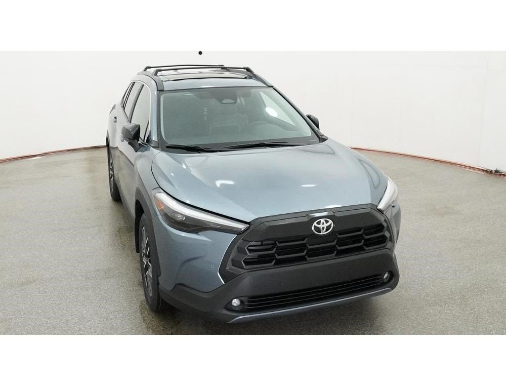 New 2026 Toyota Corolla Cross XLE w/ Convenience Package AWD/4WD image 15