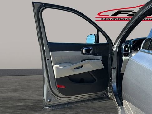 Used 2023 Kia Sorento SX Prestige image 12