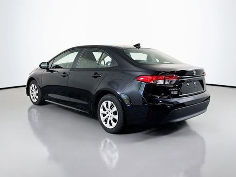 Used 2024 Toyota Corolla LE FWD image 4