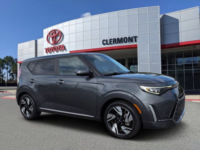 Used 2023 Kia Soul GT-Line w/ GT-Line Technology Package FWD image 1