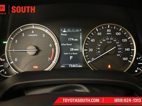 Used 2022 Lexus RX 350 AWD w/ Luxury Package image 12