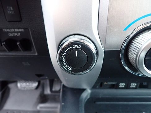 Used 2020 Toyota Tundra SR5 w/ TRD Off-Road Package image 23