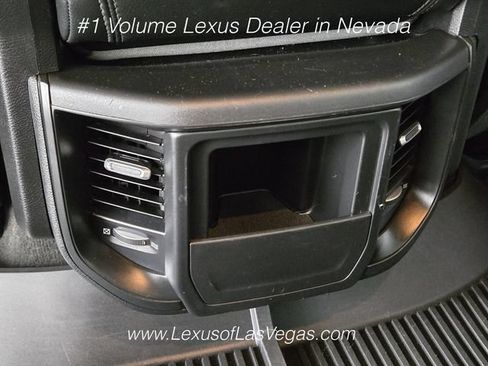Used 2022 RAM 1500 Big Horn AWD/4WD image 17