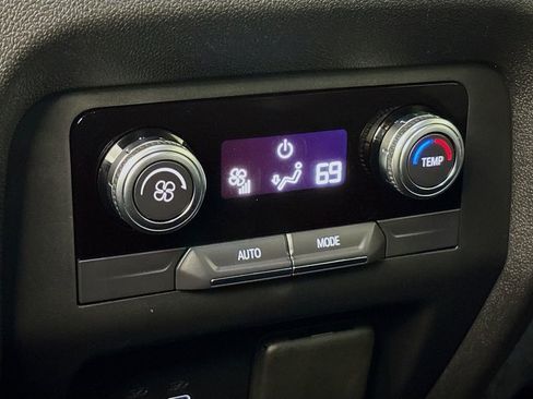 Used 2026 GMC Acadia Elevation image 27