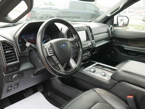 Used 2021 Ford Expedition Limited AWD/4WD image 18