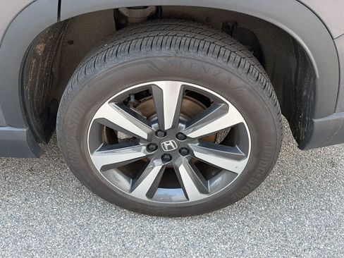 Used 2023 Honda Pilot Touring image 20