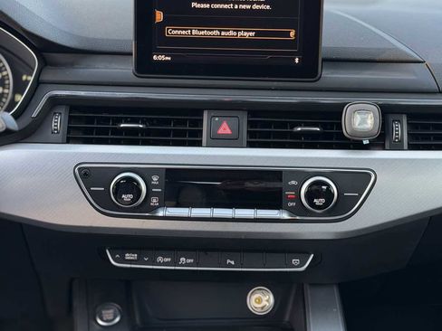 Used 2017 Audi A4 2.0T Premium image 27