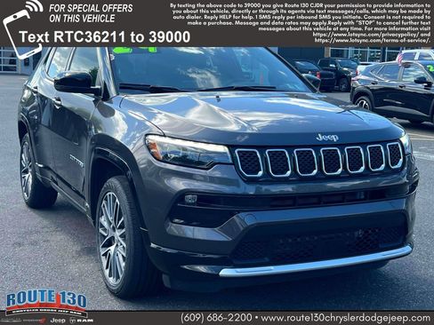 Used 2024 Jeep Compass Limited w/ Elite Group AWD/4WD image 1