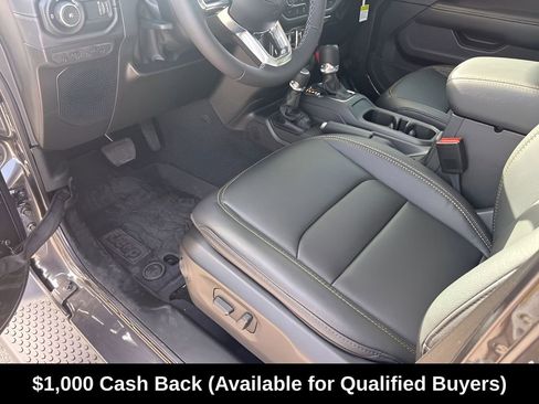 New 2026 Jeep Wrangler Sahara AWD/4WD image 32