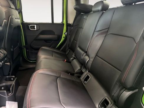 New 2025 Jeep Gladiator Rubicon w/ Safety Group image 16