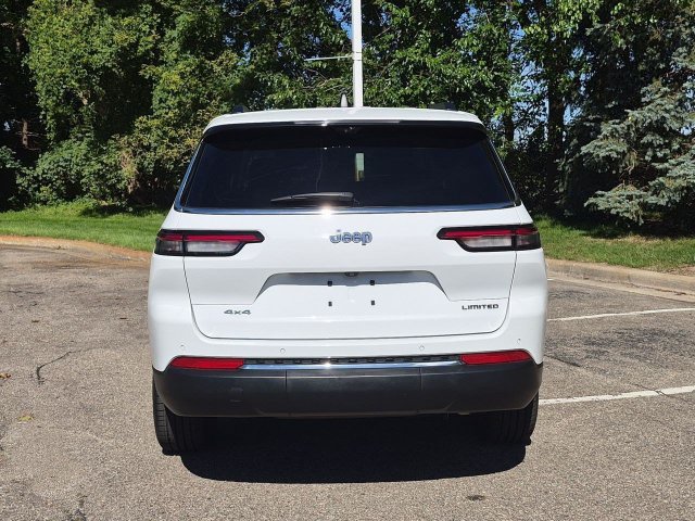 Used 2023 Jeep Grand Cherokee L Limited w/ Luxury Tech Group II AWD/4WD image 4