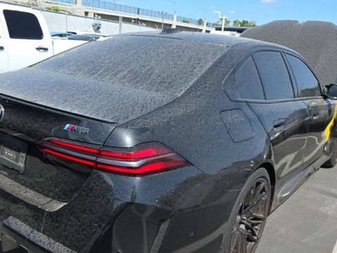 Used 2025 BMW M5 w/ Executive Package AWD/4WD image 2