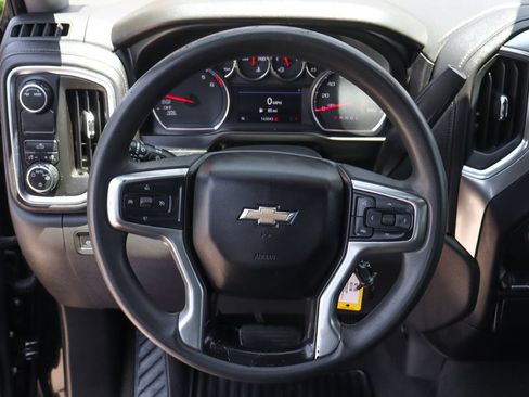 Used 2020 Chevrolet Silverado 1500 LT RWD image 24