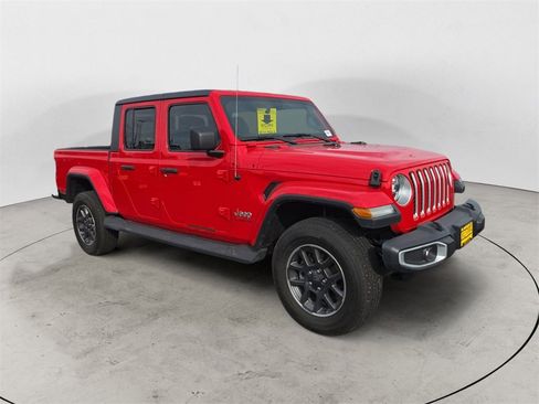 Used 2020 Jeep Gladiator Overland image 7
