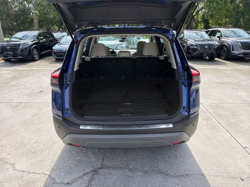 Used 2021 Nissan Rogue SV FWD image 33