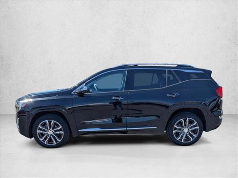 Used 2018 GMC Terrain Denali w/ Advanced Safety Package AWD/4WD image 9