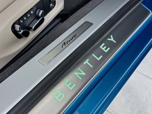 Used 2024 Bentley Continental GT image 28