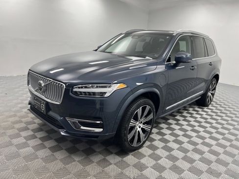 New 2025 Volvo XC90 T8 Ultra w/ Protection Package Premier image 2