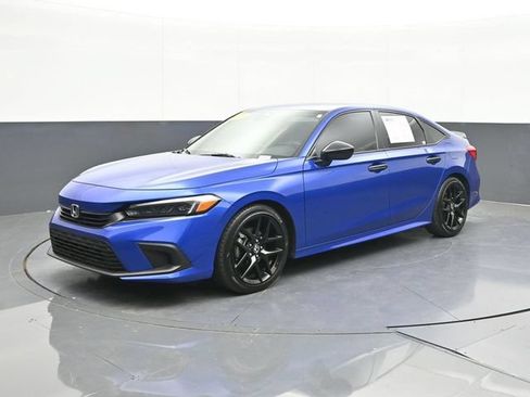 Used 2024 Honda Civic Sport image 4
