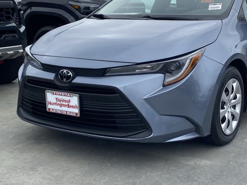 Certified 2023 Toyota Corolla LE FWD image 7