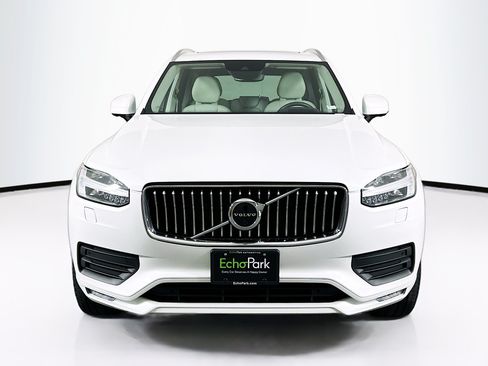 Used 2022 Volvo XC90 T6 Momentum w/ Advanced Package AWD/4WD image 2
