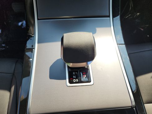 New 2026 Land Rover Range Rover Evoque S image 16