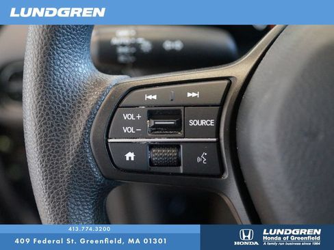 Used 2025 Honda HR-V LX image 19