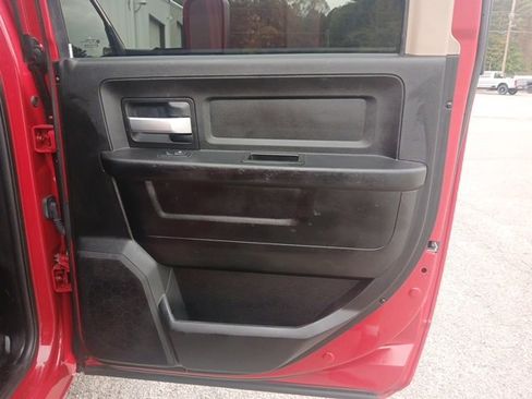 Used 2019 RAM 3500 Tradesman w/ Chrome Appearance Group image 36