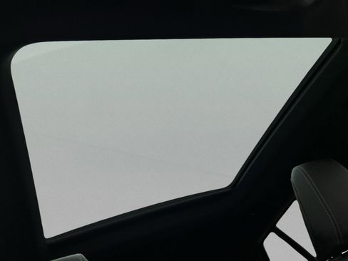 Used 2026 BMW X2 xDrive28i w/ Technology Package image 28