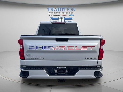 Used 2022 Chevrolet Silverado 1500 Custom image 4