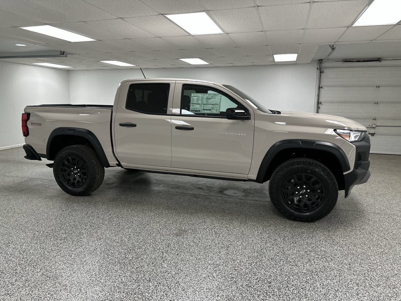 New 2026 Chevrolet Colorado Trail Boss AWD/4WD image 1