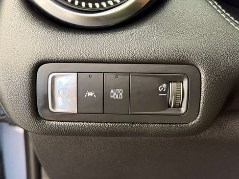Used 2024 Chevrolet Blazer EV LT AWD/4WD image 33