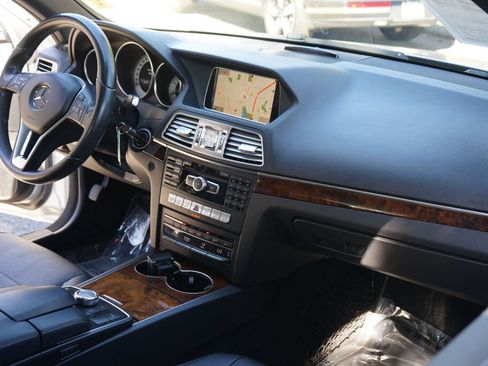 Used 2014 Mercedes-Benz E 350 Cabriolet image 19