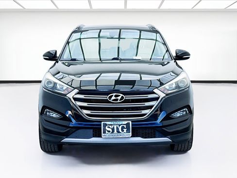 Used 2017 Hyundai Tucson Limited w/ Limited Ultimate Package 03 image 2