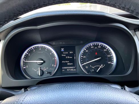 Used 2018 Toyota Highlander XLE FWD image 26
