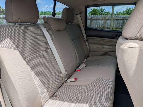 Used 2015 Toyota Tacoma 2WD Double Cab w/ SR5 Package image 24