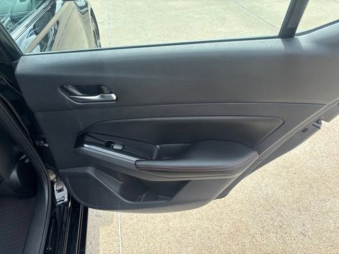 Used 2024 Nissan Altima 2.5 SR FWD image 42