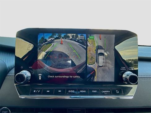 Used 2024 Mitsubishi Outlander SE image 15