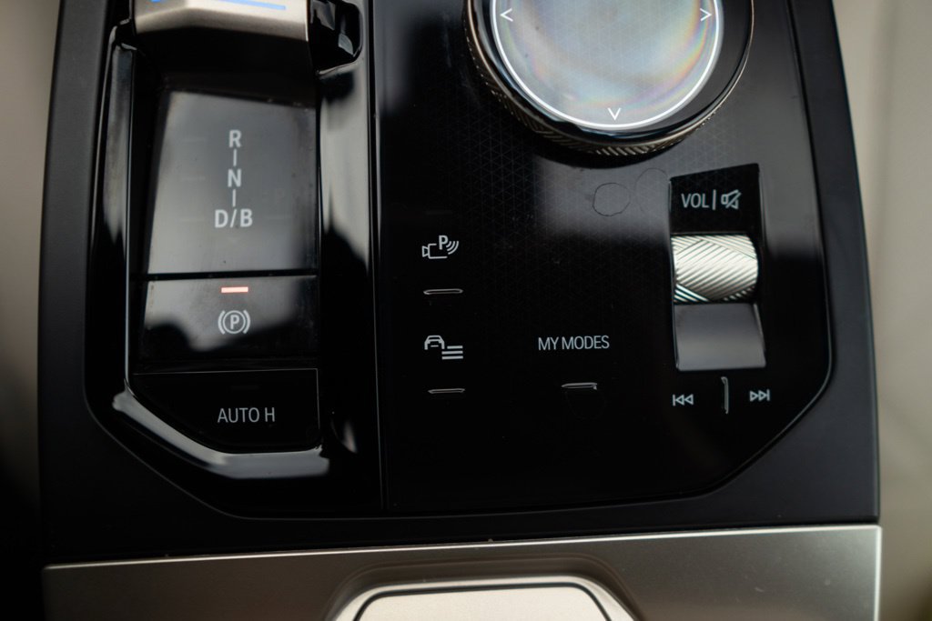 Certified 2024 BMW iX xDrive50 AWD/4WD image 49