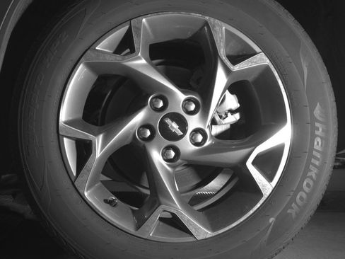 Used 2025 Chevrolet Trax LT w/ LT Convenience Package image 14