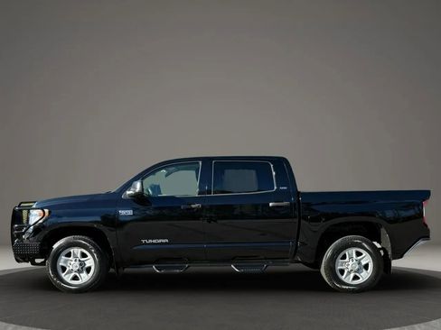 Used 2017 Toyota Tundra SR5 RWD image 9