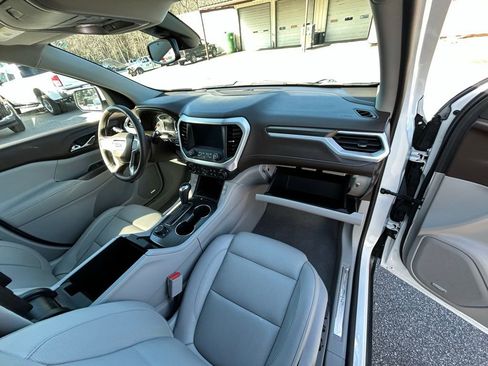 Used 2018 GMC Acadia SLT image 27