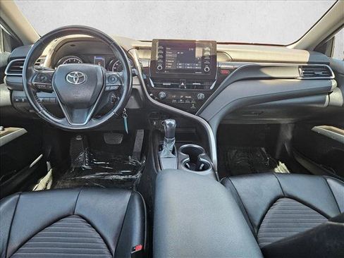 Used 2021 Toyota Camry SE w/ Carpet Mat Package (TMS) FWD image 16
