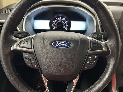 Used 2021 Ford Edge SEL w/ Convenience Package AWD/4WD image 18