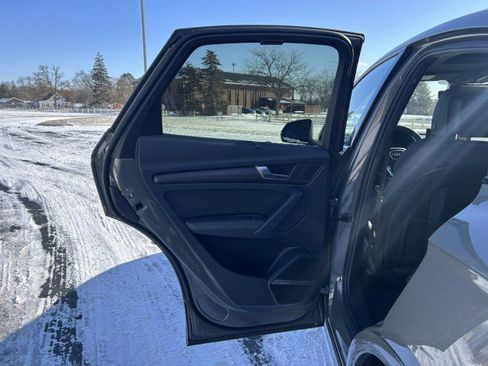 Used 2023 Audi Q5 2.0T Premium Plus w/ Premium Plus Package image 24