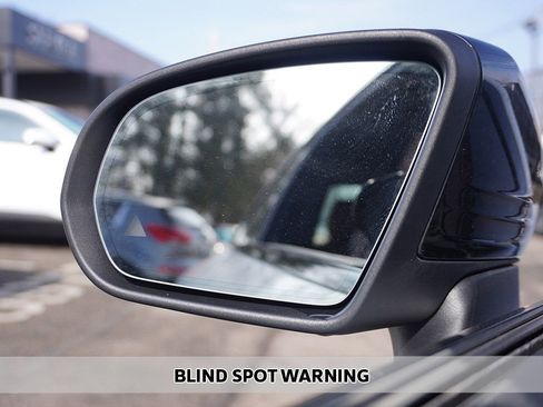 Used 2023 Mercedes-Benz C 300 4MATIC Coupe image 4